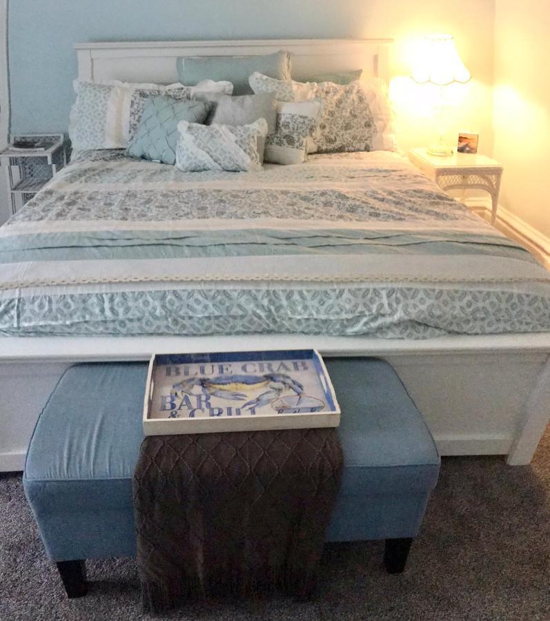 Tillinghast Manor Bed & Brunch Ovid Esterno foto